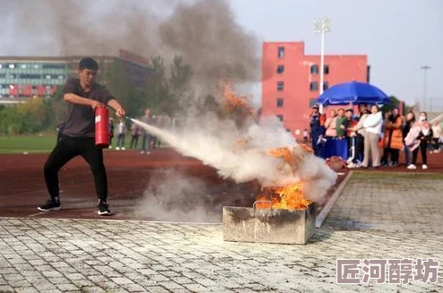 惊喜揭秘！地铁逃生与和平精英，哪款游戏竟率先问世？答案令人意想不到！