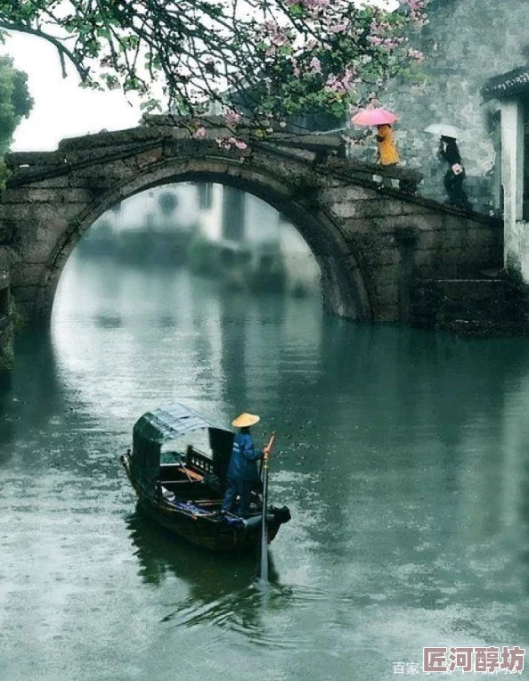 江南烟雨朦胧小桥流水人家，风景如画令人心驰神往